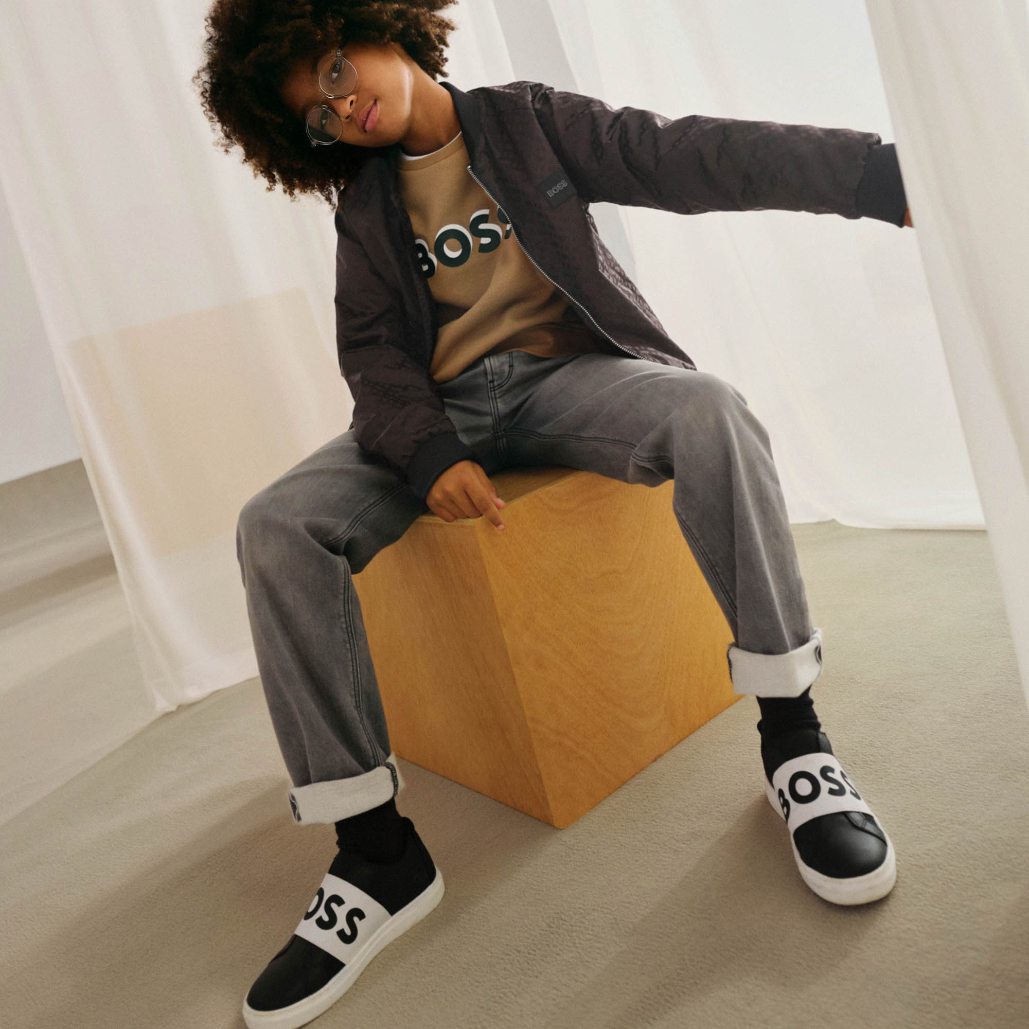 SHOES